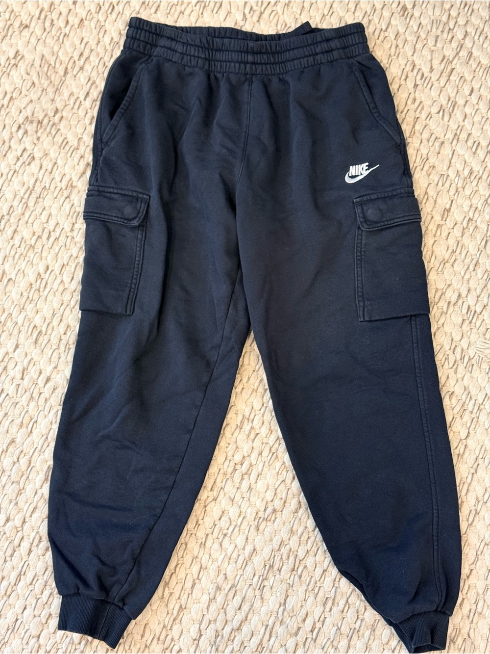 Nike Kids Youth XL Black Cargo Jogger Sweatpants Embroidered Swoosh